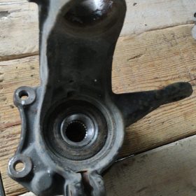 Citroen C3 Çıkma Orjinal Sağ Akis Taşıyıcı