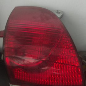 Peugeot 2008 Çıkma Orjinal Kedi Gözü Arka Stop