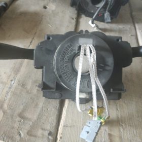 Peugeot 307 Çıkma Orjinal Sinyal Kolu