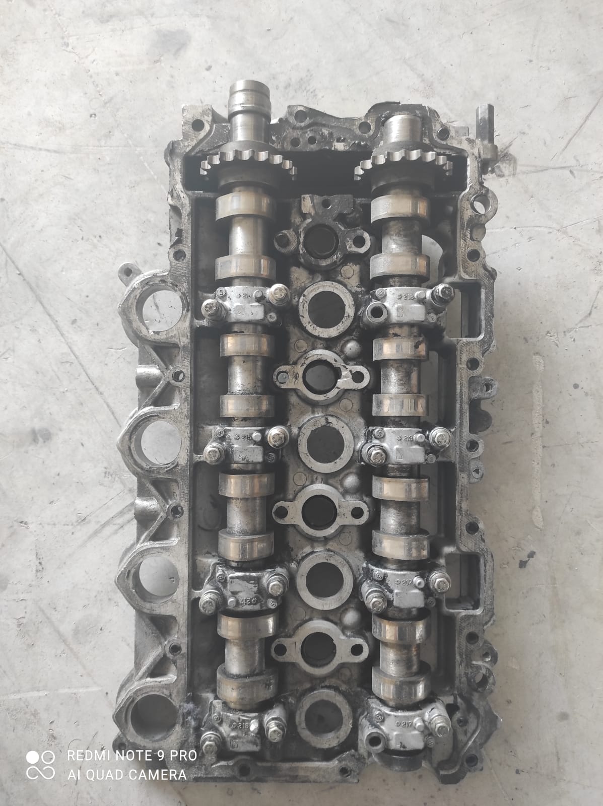peugeot-citroen-cikma-orjinal-euro-4-1.6-motor-eksantirik-mili Peugeot Citroen Çıkma Orjinal Euro 4 1.6 Motor Eksantirik Mili