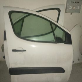 Peugeot Partner Tepee Çıkma Orjinal Hatasız Sağ Ön Kapı