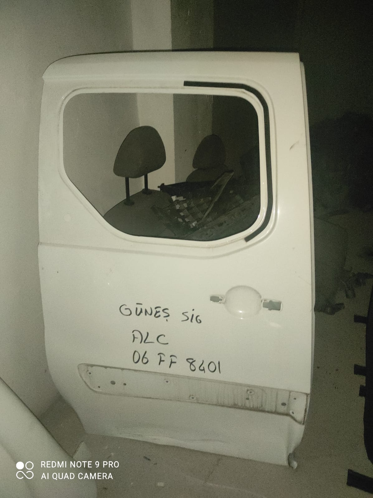 peugeot-partner-tepee-cikma-orjinal-sag-sürgülü-kapi Peugeot Partner Tepee Çıkma Orjinal Sağ Sürgülü Kapı