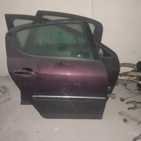 Peugeot 407 Çıkma Orjinal Sağ Arka Kapı