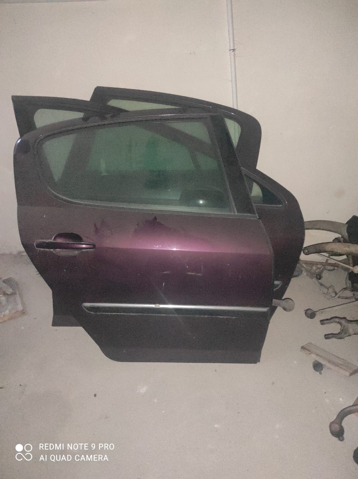 peugeot-407-cikma-orjinal-sag-arka-kapi Peugeot 407 Çıkma Orjinal Sağ Arka Kapı