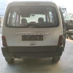Peugeot Partner Çıkma Orjinal Hatasız Bagaj Kapağı
