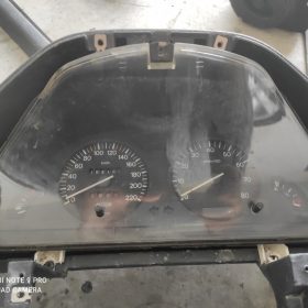 Peugeot 106 Çıkma Orjinal 1.6 Benzinli Otomatik Km Saati