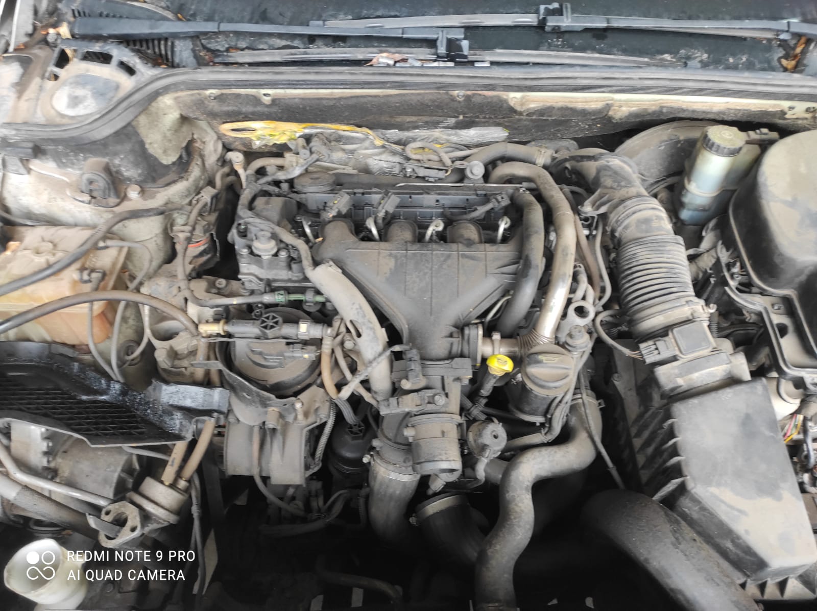 peugeot-407-cikma-orjinal-2.0-hdi-komple-motor Peugeot 407 Çıkma Orjinal 2.0 HDİ Komple Motor