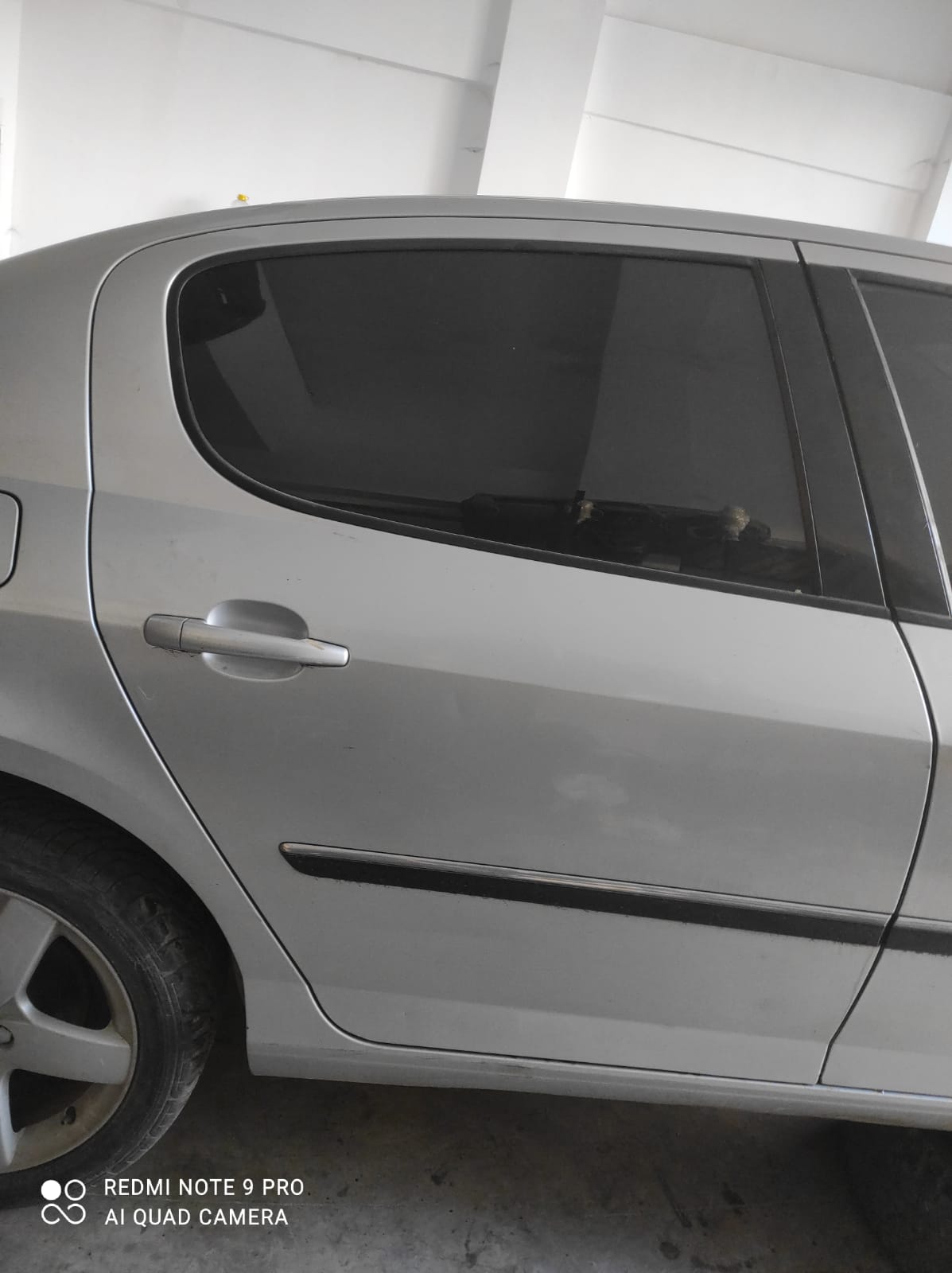 peugeot-407-cikma-orjinal-sag-arka-kapi Peugeot 407 Çıkma Orjinal Sağ Arka Kapı