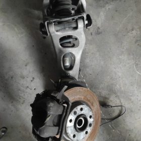 Peugeot 407 Çıkma Orjinal Sağ Taşıyıcı