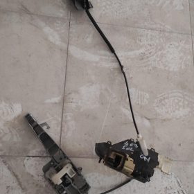 Peugeot 407 Çıkma Orjinal Sol Ön Kapı Kilidi