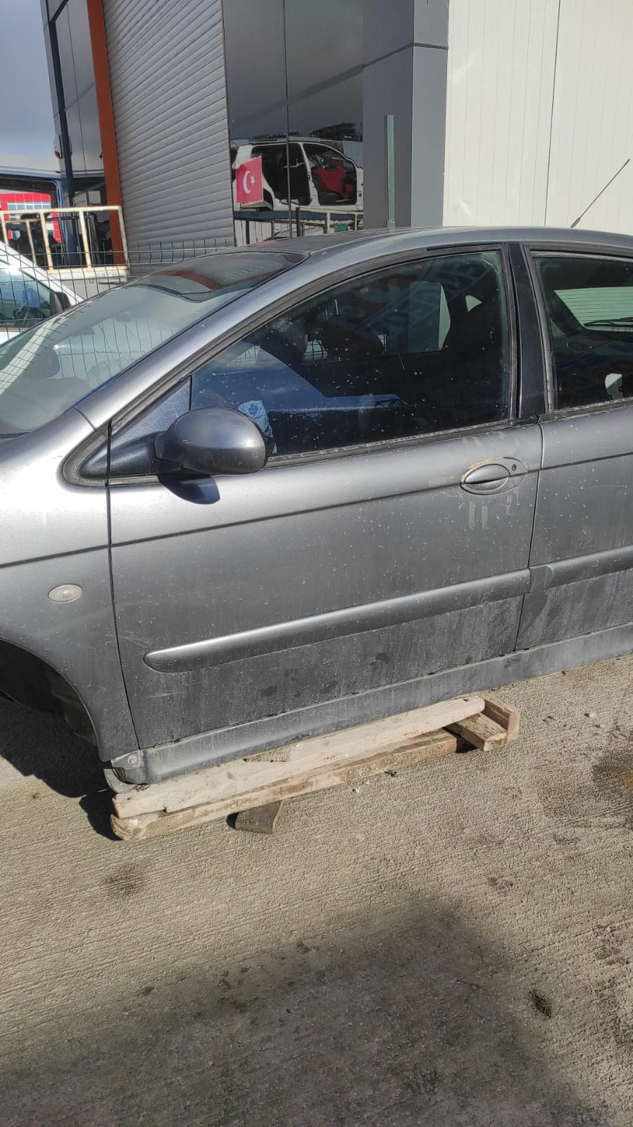 citroen-c5-cikma-orjinal-sol-ön-kapi Citroen C5 Çıkma Orjinal Sol Ön Kapı