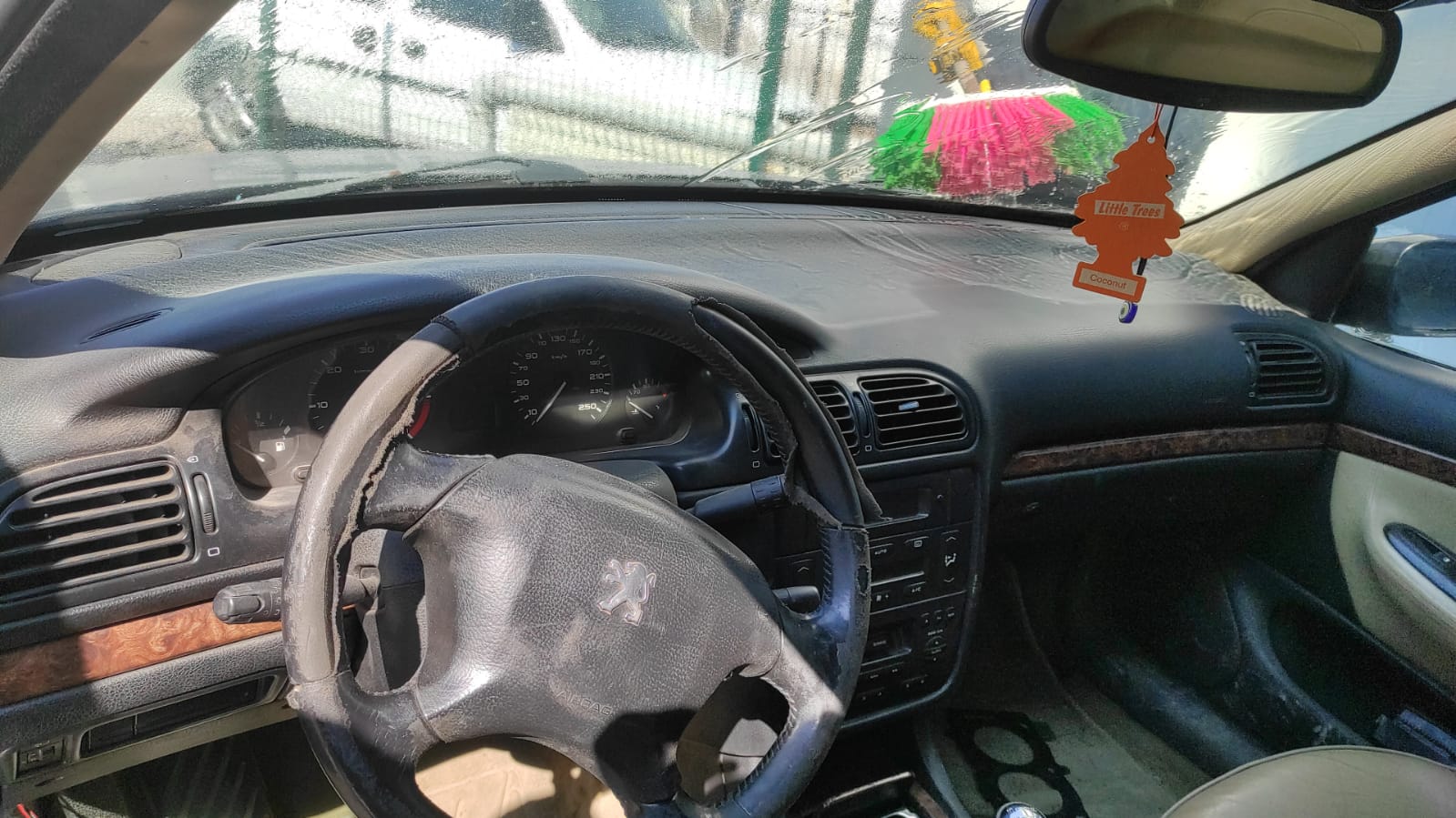 peugeot-406-cikma-orijinal-gogus Peugeot 406 Çıkma Orijinal Göğüs