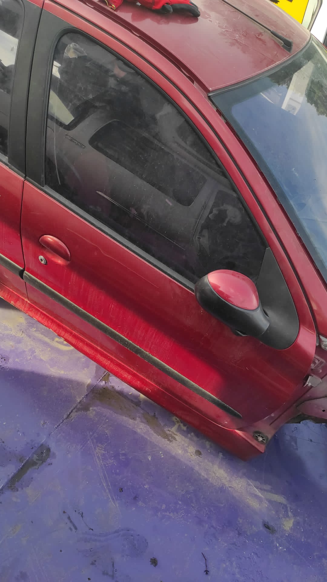 peugeot-206-cikma-hatasiz-sag-on-kapi Peugeot 206 Çıkma Hatasız Sağ Ön Kapı