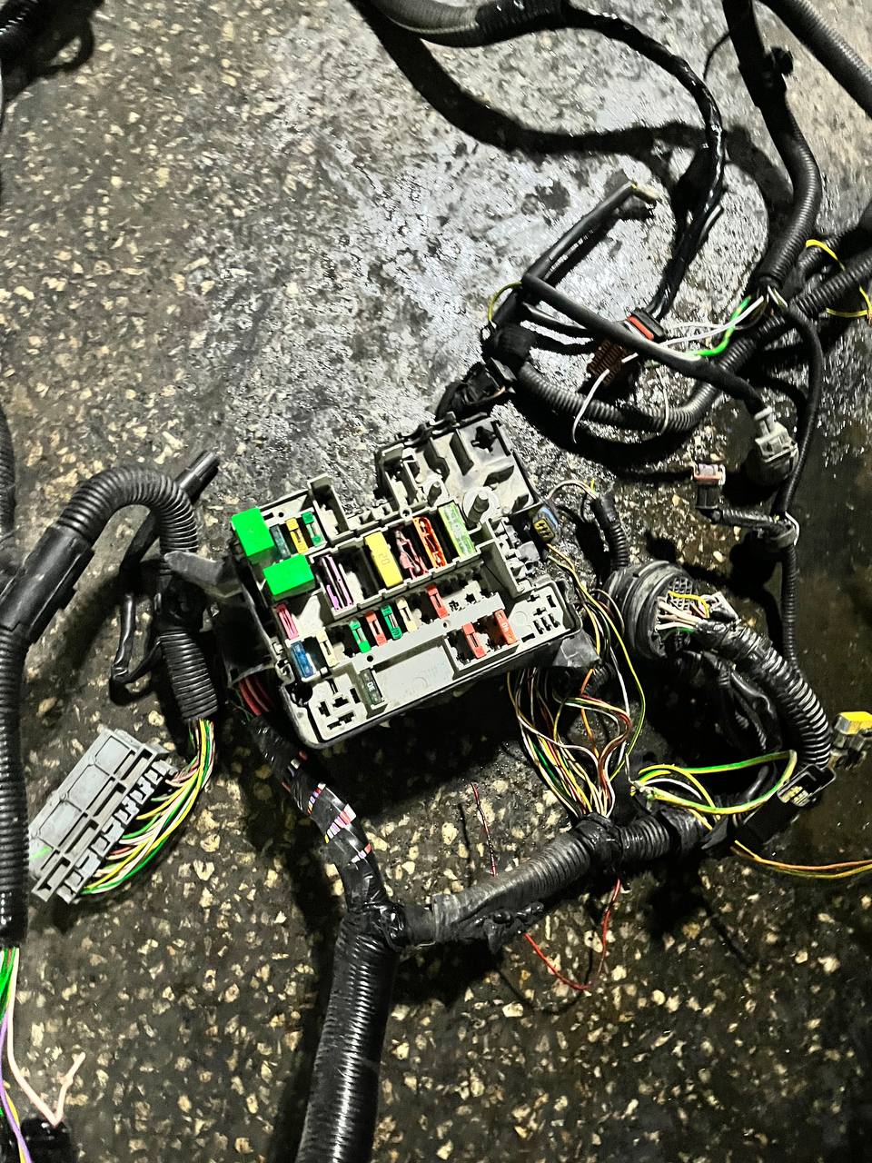 206 1.4 benzinli motor tesisatı 206 1.4 benzinli motor tesisatı