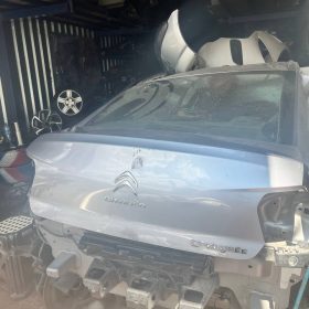 Citroen c elysee bagaj kapağı