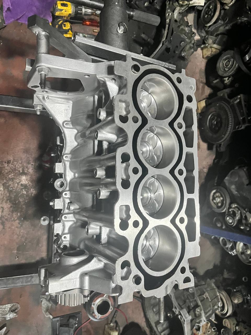 Peugeot 206 1.4 dizel yarım motor Peugeot 206 1.4 dizel yarım motor