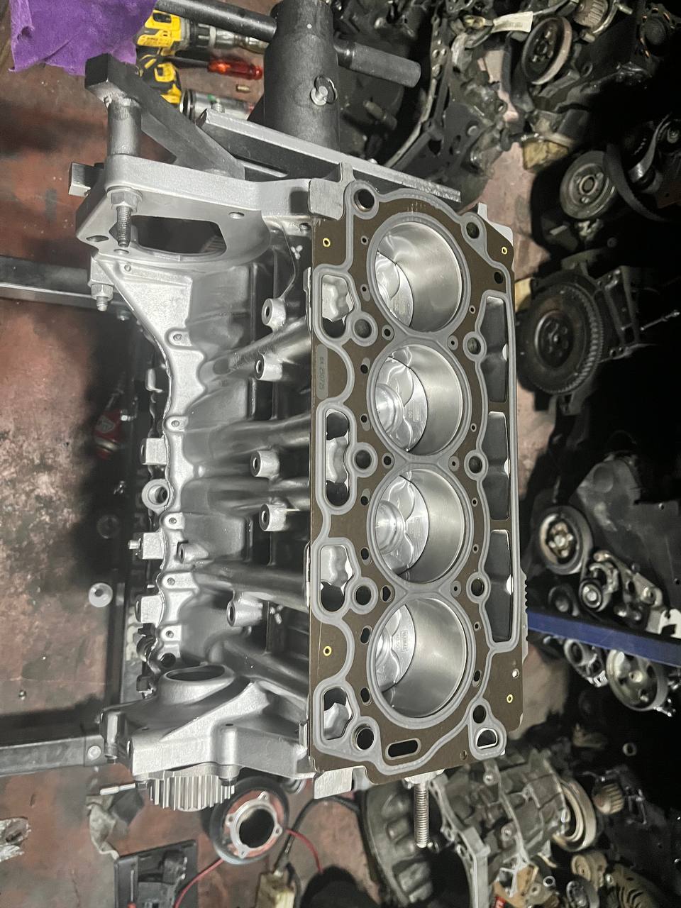 Peugeot 206 1.4 dizel yarım motor Peugeot 206 1.4 dizel yarım motor