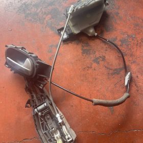 Peugeot 301 sol ön kapı kilidi