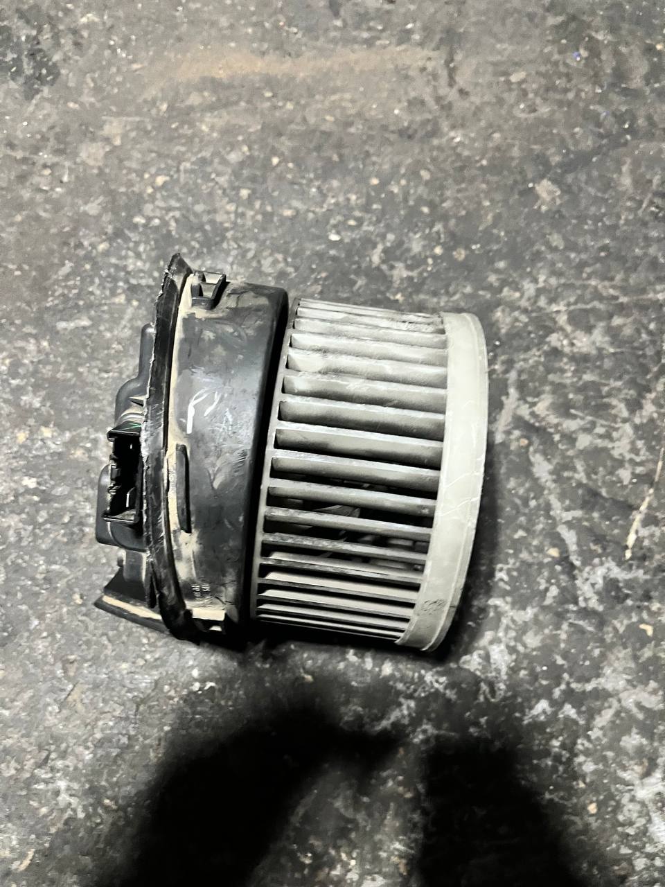 Peugeot 407 kalorifer motoru çıkma garantili Peugeot 407 kalorifer motoru çıkma garantili